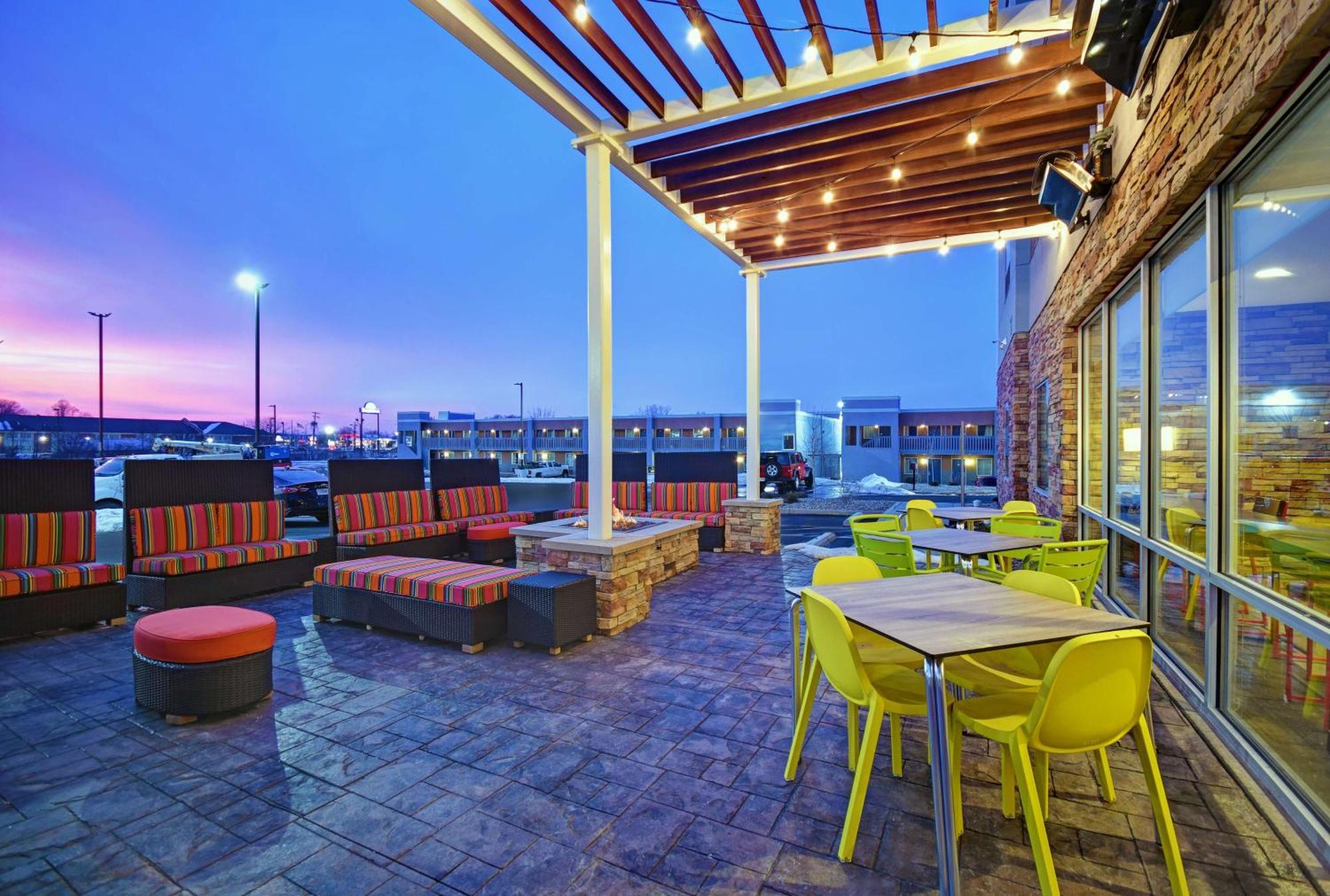 Home2 Suites By Hilton Columbus Exterior photo