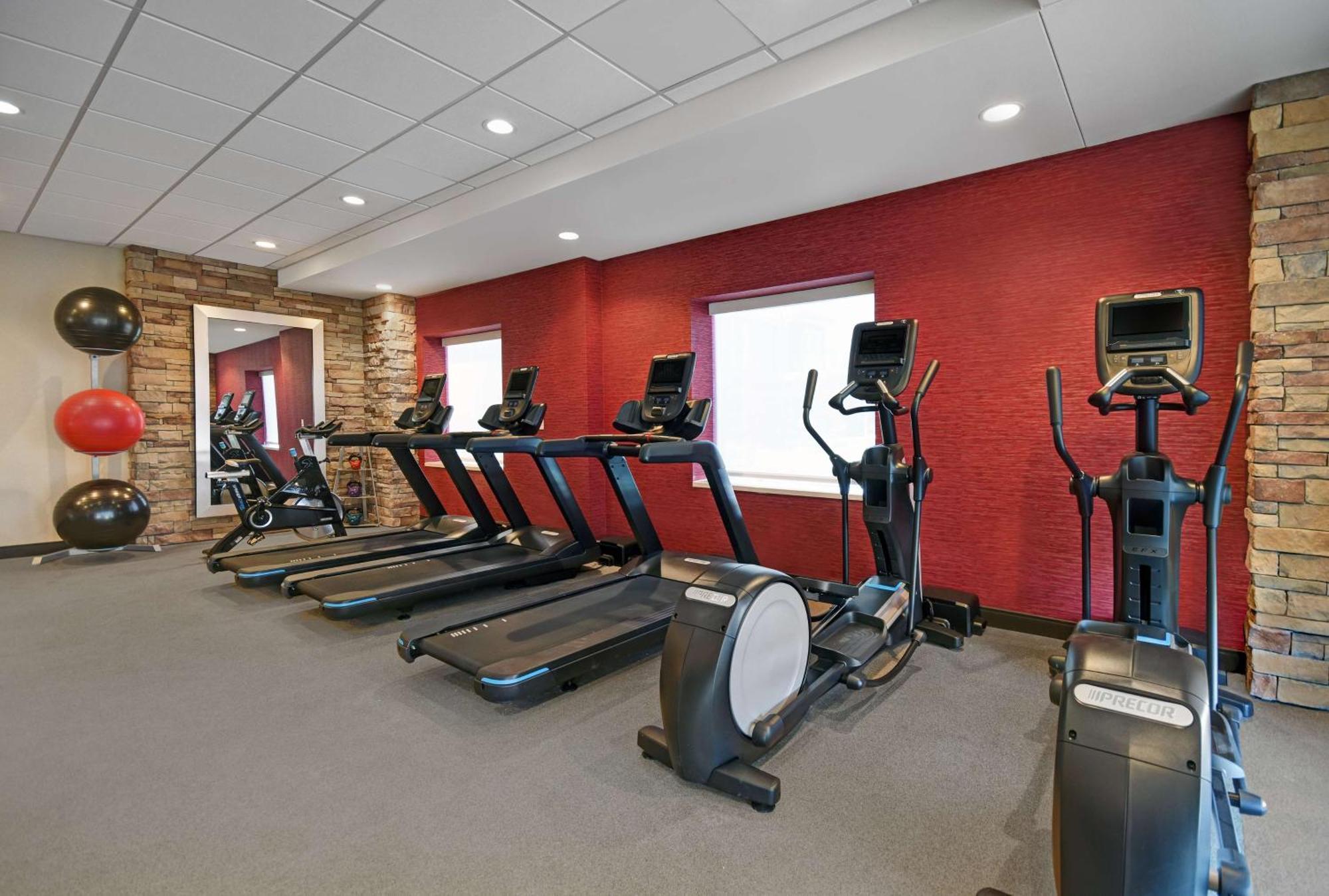 Home2 Suites By Hilton Columbus Exterior photo